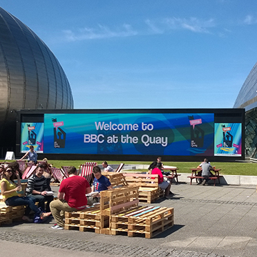 outdoor display led pitch wavetec displays